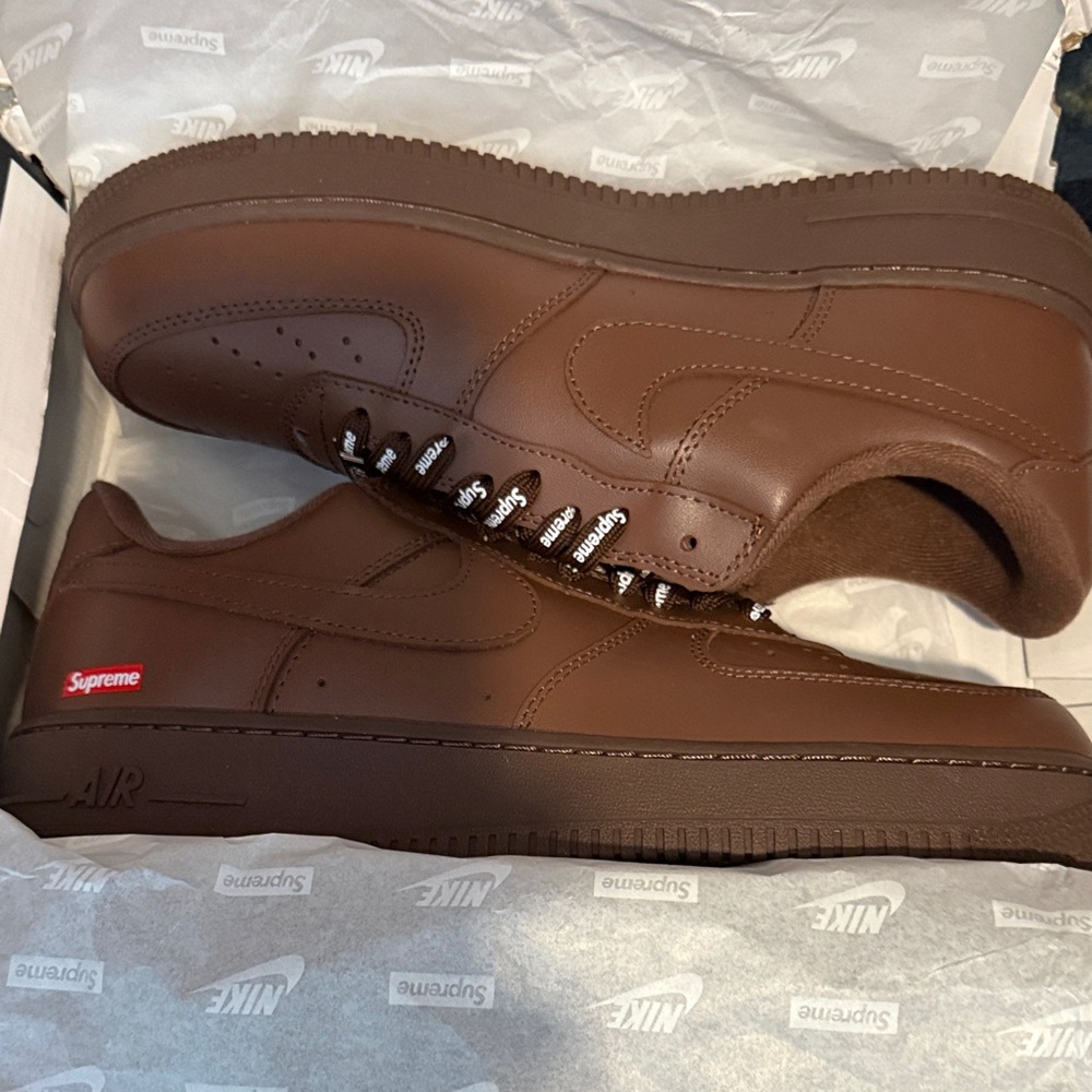 Nike x Supreme Chocolate Brown Men's Sneakers